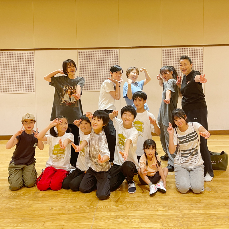 ダンスサロン ゴリラ